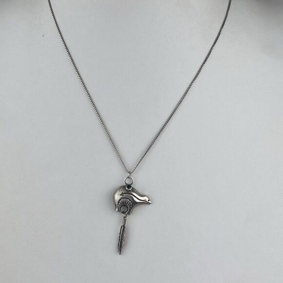 Sterling Silver Box Chain 18" Necklace Southwest Style Bear Feather Pendant - Picture 1 of 11
